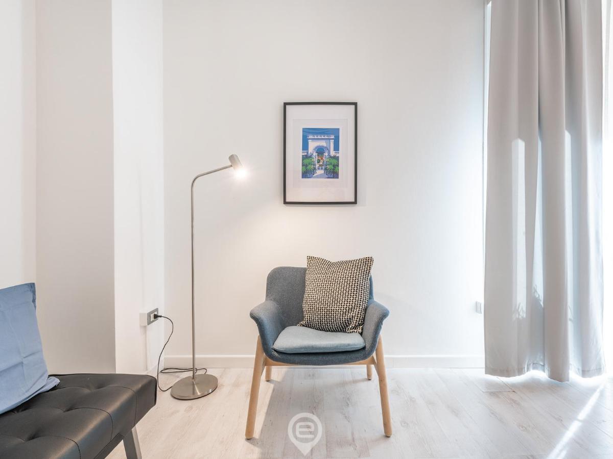 Garibaldi Central Apartment Каляри Екстериор снимка