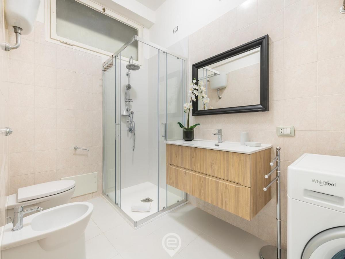 Garibaldi Central Apartment Каляри Екстериор снимка